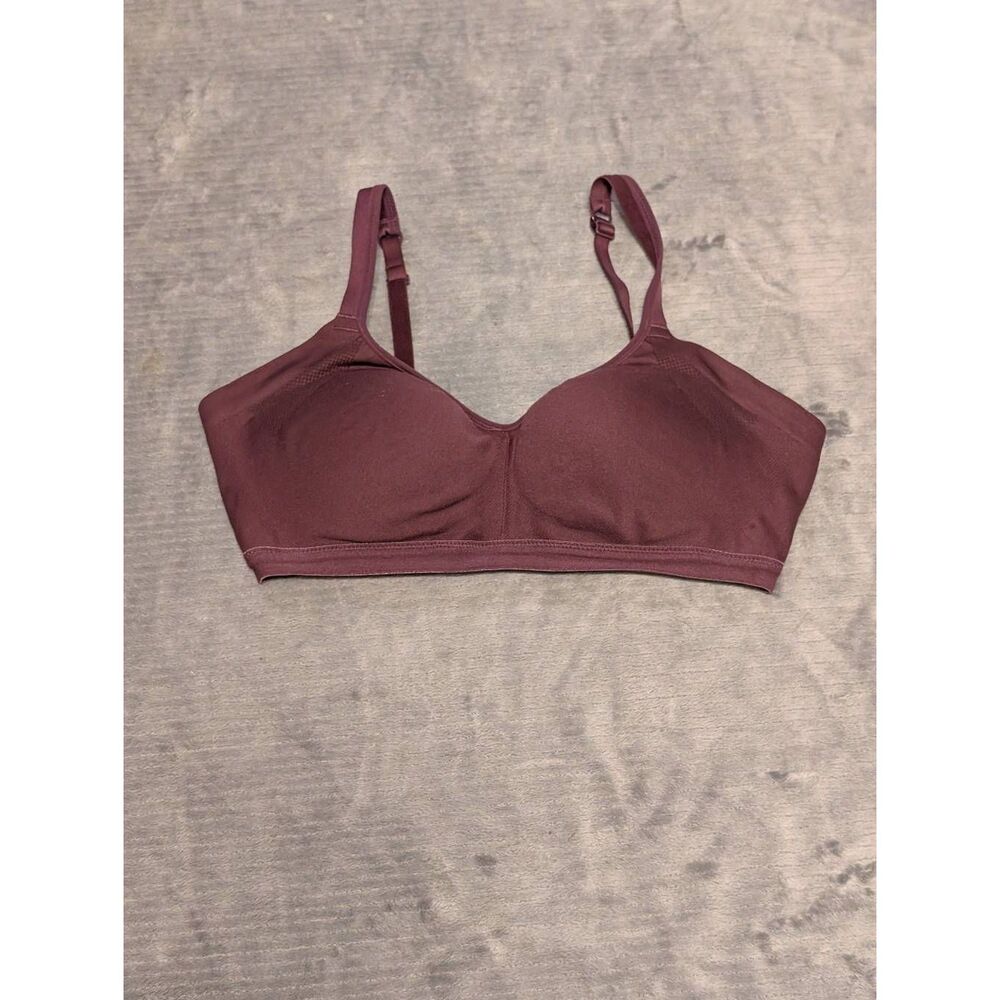 Olga by Warner's Easy Does It No Bulge Seamless Wireless Bra GM3911A M